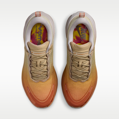 Nike Vomero Plus view 4