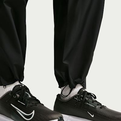 Nike Par Storm-FIT ADV Erkek Golf Eşofman Altı görsel 6