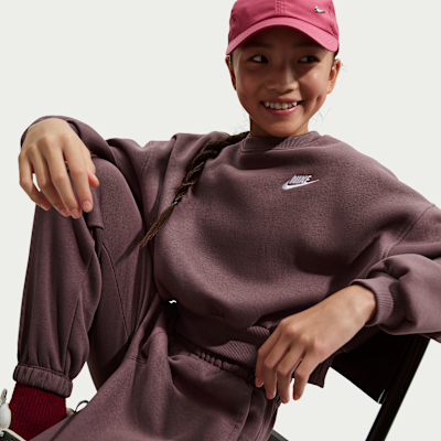 Nike Sportswear Club Fleece Girls' Boxy Crew-Neck Sweatshirt