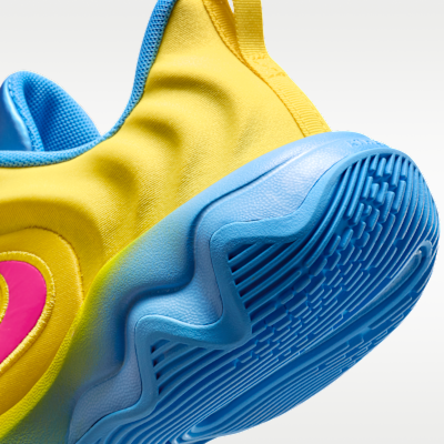 รองเท้าบาสเก็ตบอลเด็กโต Giannis Immortality 4 "Candy Funhouse"