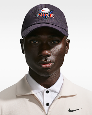 Женская кепка Nike Club Golf Trucker Cap