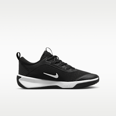 Nike Omni Multi-Court Older Kids' Indoor Court Shoes