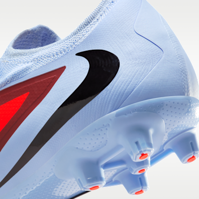 Nike Phantom 6 Low Pro Hard-Ground Football Boot