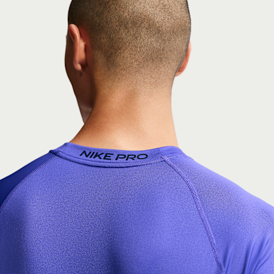 Nike Pro Dri-FIT Sıkı Kesimli Kısa Kollu Erkek Fitness Üstü görsel 2
