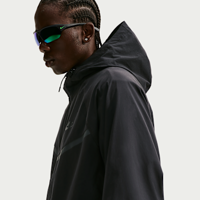 Nike Tech Dokuma Erkek Ceketi görsel 3