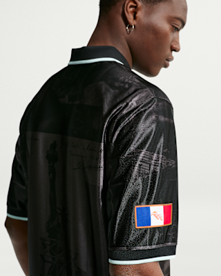NIKE公式】FFF エナジー メンズ ナイキ Dri-FIT ショートスリーブ 