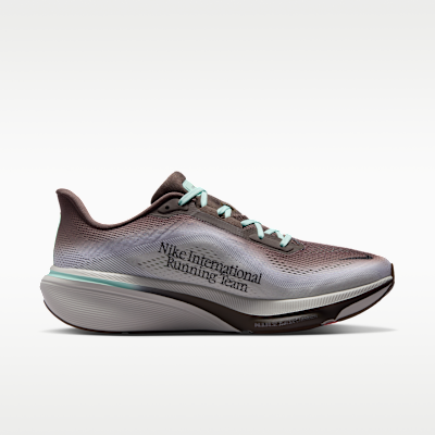 Nike Pegasus 42 Erkek Yol Koşusu Ayakkabısı görsel 3