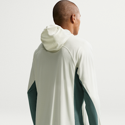 Nike ACG "Solar Chase" Dri-FIT UV Korumalı Kapüşonlu Erkek Arazi Koşusu Üstü görsel 2