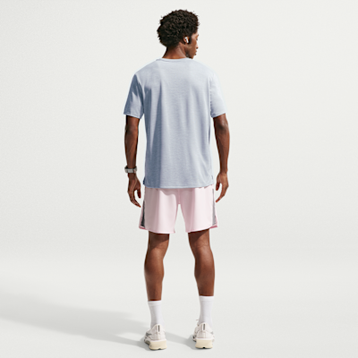 Nike Miler Dri-FIT Kısa Kollu Erkek Koşu Üstü görsel 5