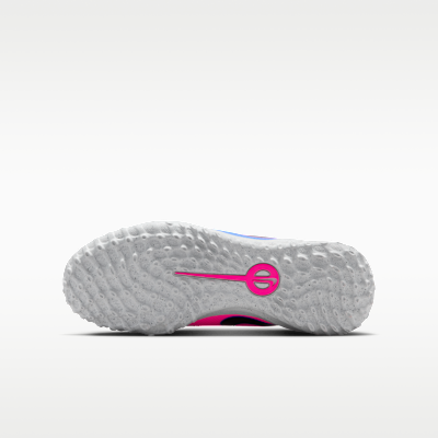 Nike Jr. Tiempo Maestro Club Older Kids Turf Low-Top Football Shoes