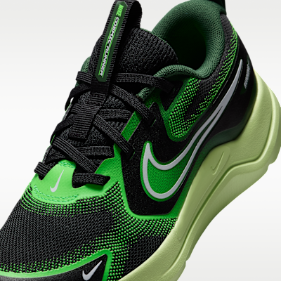 Tenis de correr en pavimento para niños grandes Nike Cosmic Runner