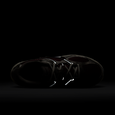 ナイキ V5 RNR メンズシューズ