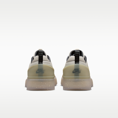 Nike SB Zoom Nyjah 4 Kaykay Ayakkabısı görsel 6