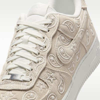 Air Force 1 '07 LV8 Men's Shoes