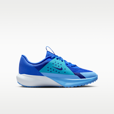 รองเท้าวิ่งเด็กโต Nike Sonic Fly