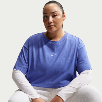 Nike Sportswear Women's Oversized Short-Sleeve T-Shirt (Plus Size)