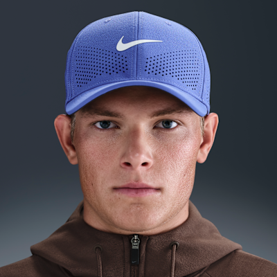 Gorra SwooshFlex estructurada Nike Dri-FIT ADV Rise
