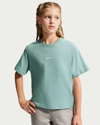 Детская футболка Nike Sportswear Big Kids' (Girls')