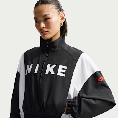 Nike Sportswear Women's Woven Lightweight 1/4-Zip Jacket