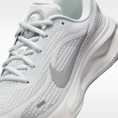 Tenis de correr en pavimento para hombre Nike Journey Run