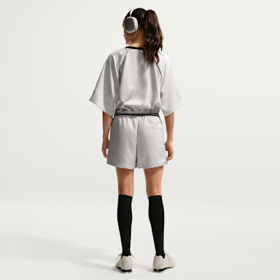 Nike Sportswear Oversize Saten Kadın Üstü görsel 5