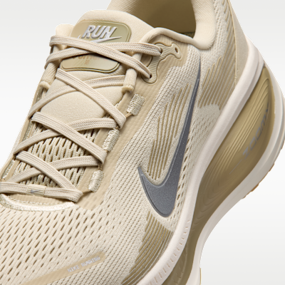 Nike Vomero 18 Erkek Yol Koşusu Ayakkabısı görsel 7