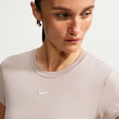 Nike Sportswear Chill Knit Kadın Tişörtü görsel 3