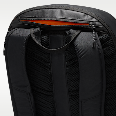 나이키 스포츠웨어 커뮤트 백팩(25L)