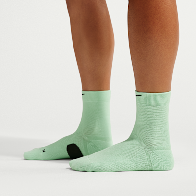 Nike Run Orta Ağırlıkta Micro-Crew Koşu Çorapları (1 Çift)