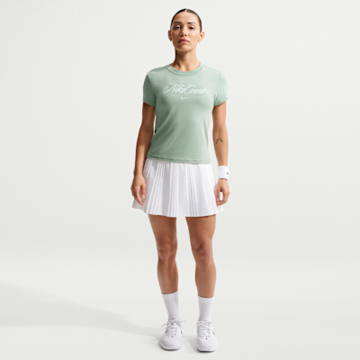 NikeCourt Klasik Stil Kısa Kollu Kadın Tenis Tişörtü görsel 4