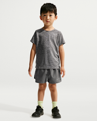Детские шорты Nike Toddler Dri-FIT Miler Top and Shorts Set
