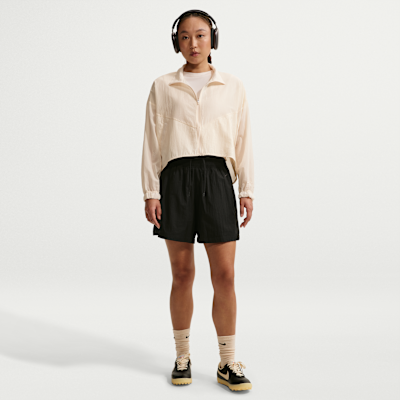 Шорты женские Nike Sportswear Loose Fit High-Waist Lightweight Ripstop