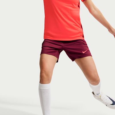 Nike Strike Dri-FIT Örgü Kadın Futbol Şortu görsel 4