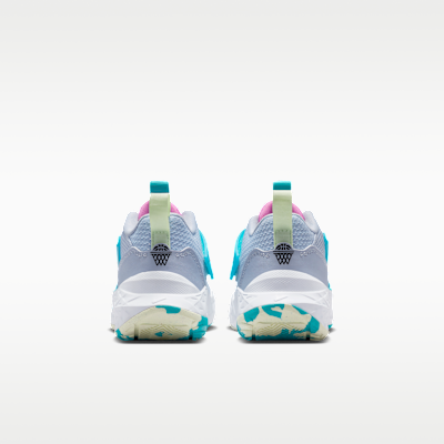 Nike Team Hustle D 12 Little Kids' Shoes