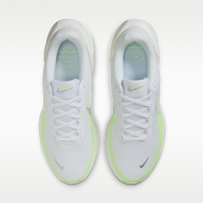 Tenis de correr en pavimento para mujer Nike Revolution 8