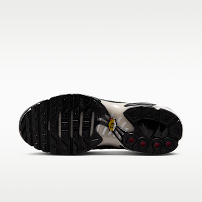 Nike Air Max Plus Kadın Ayakkabısı görsel 2