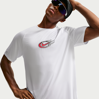 Nike Stride Dri-FIT ADV Kısa Kollu Erkek Koşu Üstü