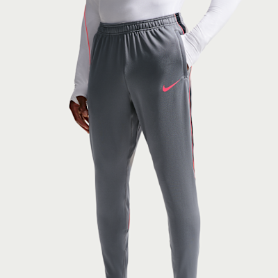 Nike Strike Dri-FIT Erkek Futbol Eşofman Altı görsel 2