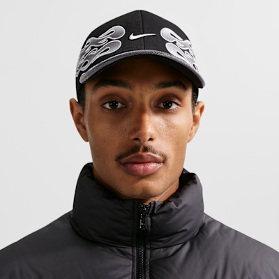 Nike Club Structured OG Flame Cap