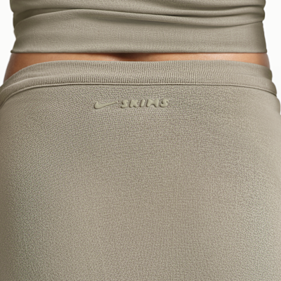 Jupe portefeuille NikeSKIMS Stretch Knit pour femme