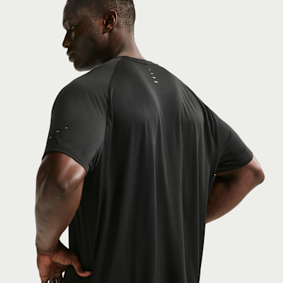 Nike Stride Dri-FIT ADV Kısa Kollu Erkek Koşu Üstü görsel 7
