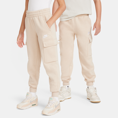 Nike Sportswear Club Fleece Older Kids' Cargo Trousers