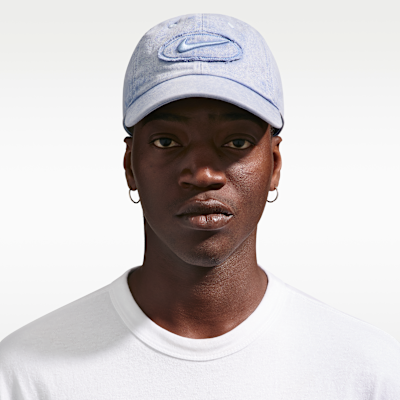 Nike Club Yumuşak Denim Yamalı Şapka
