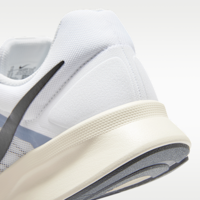 Nike Run Swift 3 男款路跑鞋