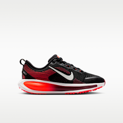 Tenis de correr en pavimento para niños grandes Nike Vomero 18