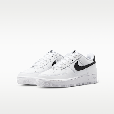 Nike Air Force 1 Older Kids' Shoes