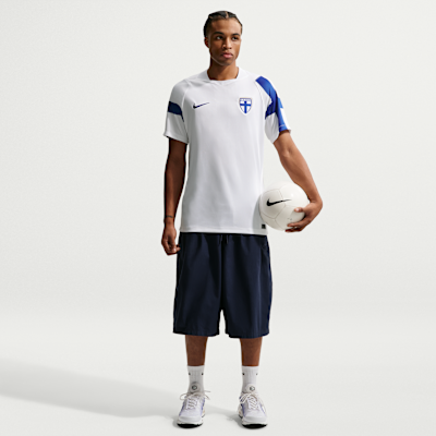Nike Finlandiya 2026 Stadyum İç Saha Nike Dri-FIT Erkek Futbol Taraftar Forması görsel 4