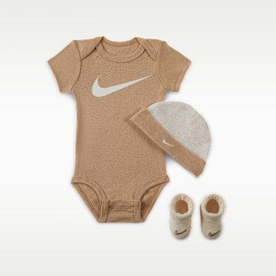Conjunto de regalo en caja de 5 piezas para bebé Nike