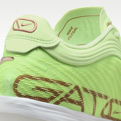 ナイキ ティエンポ リアクトガト LE インドアコート ローカット サッカーシューズ