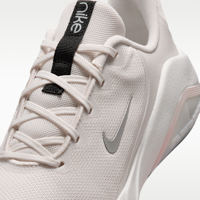 Nike Bella 7 Kadın Antrenman Ayakkabısı görsel 7